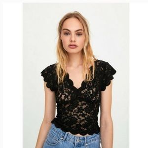 Zara Stretch Lace Cap Sleeve Top